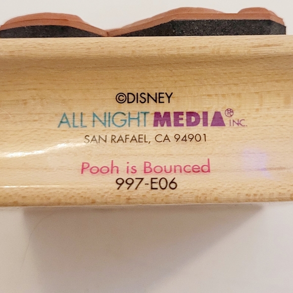 Vintage NWOT Pooh& Tiger Stamp - Picture 5 of 7